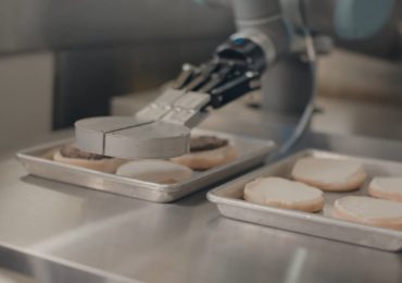 Роботы будут делать бургеры